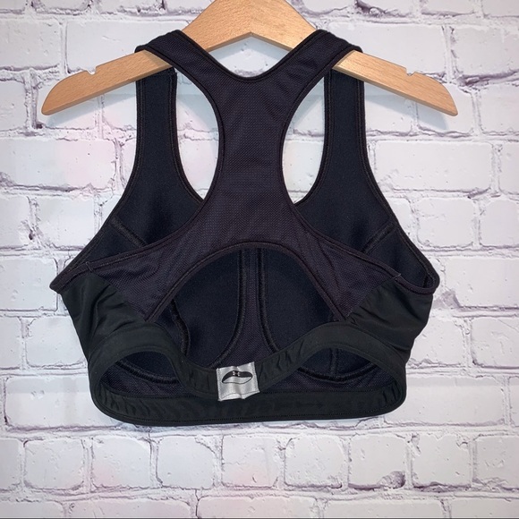 Under Armour Bra - Picture 4 of 7